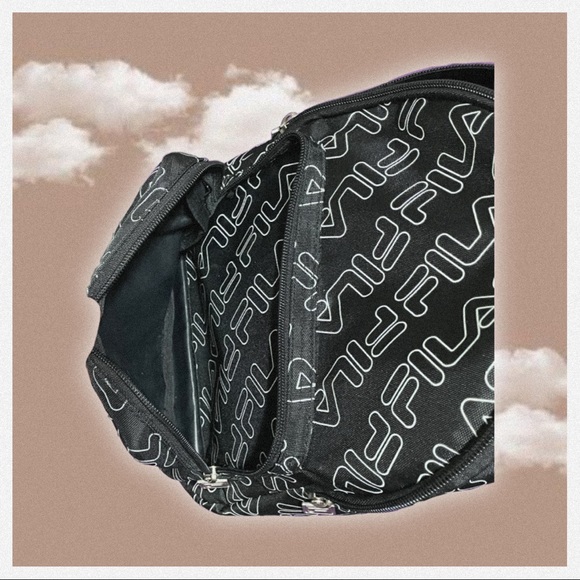 ♥︎ FILA Mini Backpack & Pouch ♥︎ - Picture 4 of 8